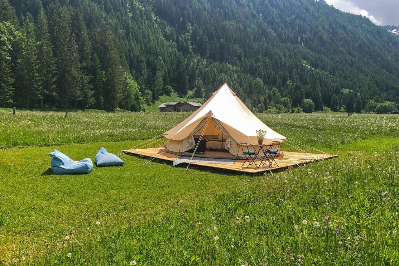 Hobo Camping Courmayeur Exterior photo