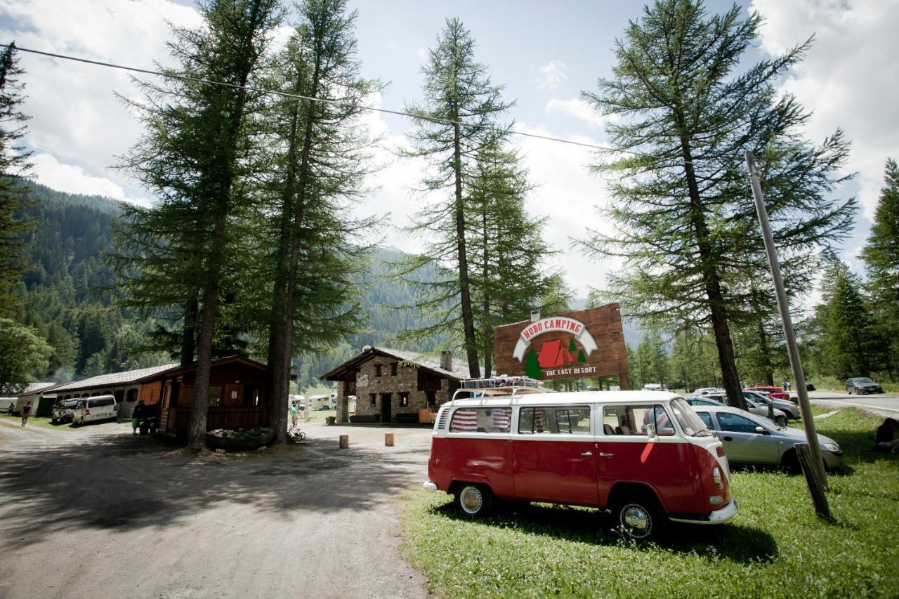 Hobo Camping Courmayeur Exterior photo